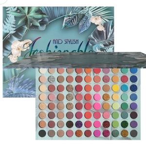 Massive eyeshadow palette